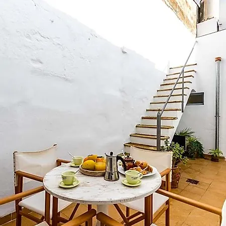 Townhouse Alejandra By Homevillas360 Vakantiehuis