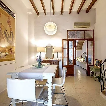 Vakantiehuis Townhouse Alejandra By Homevillas360 Pollença