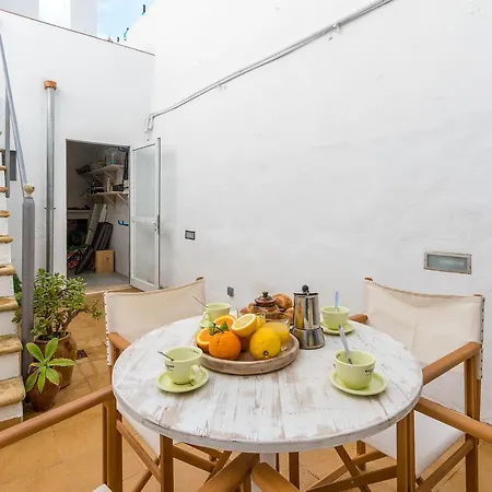 Holiday home Townhouse Alejandra By Homevillas360